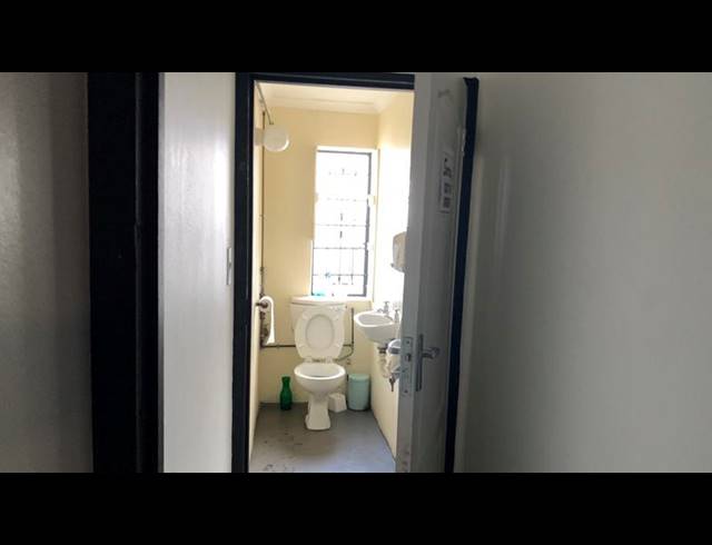 INDUSTRIAL PROPERTY TO RENT IN WOODSTOCK